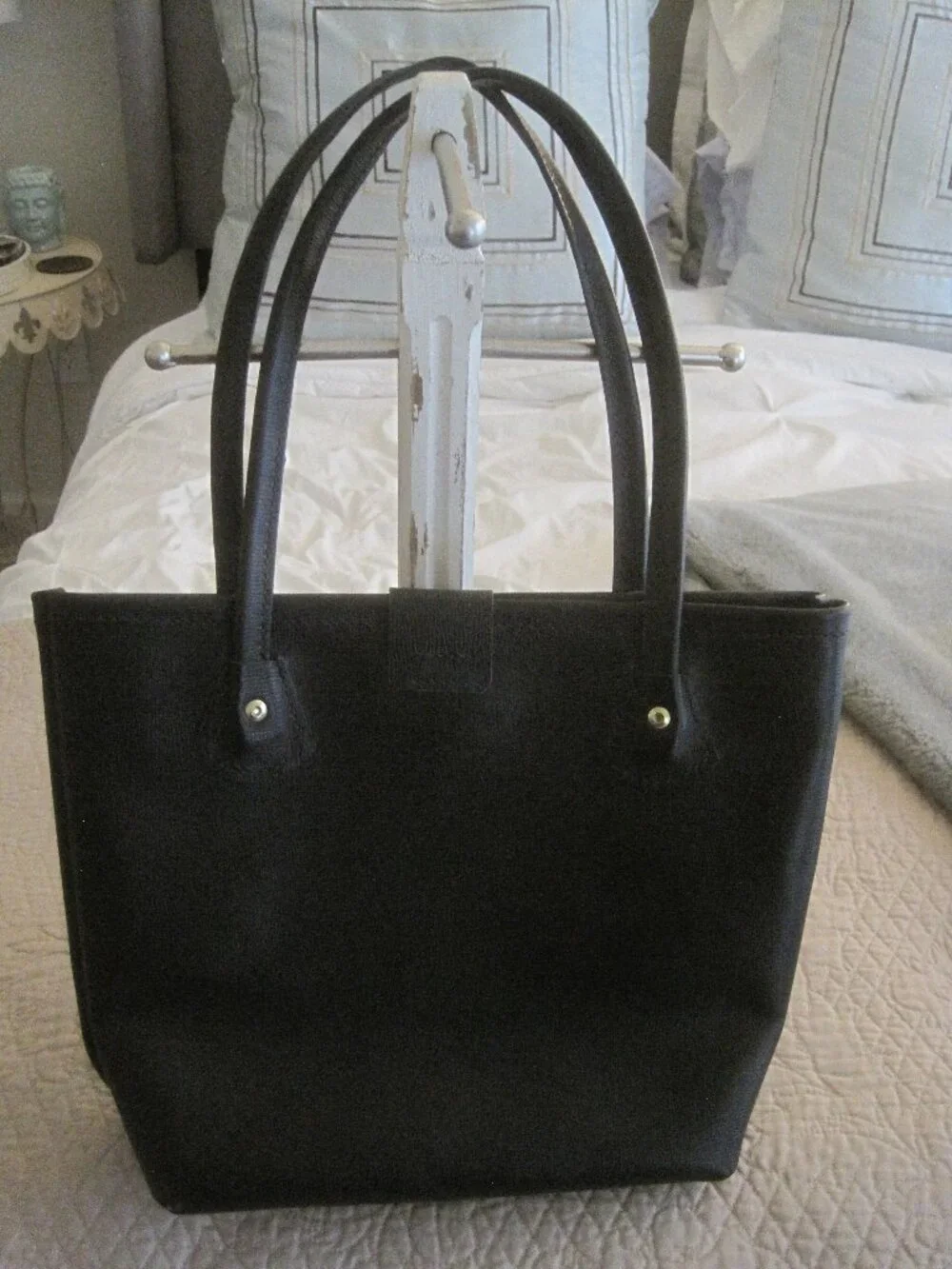 BLACK PEBBLED LEATHER HANDBAG TOTE WITH TASSEL